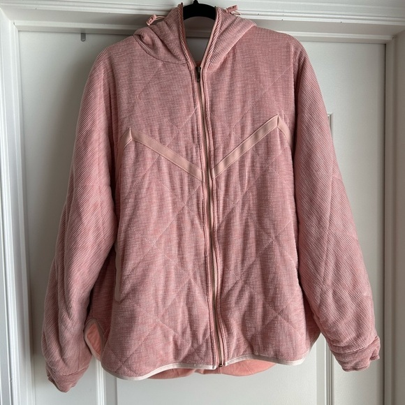 POL Jackets & Blazers - POL Pink Quilted Jacket Women’s Size L Hooded